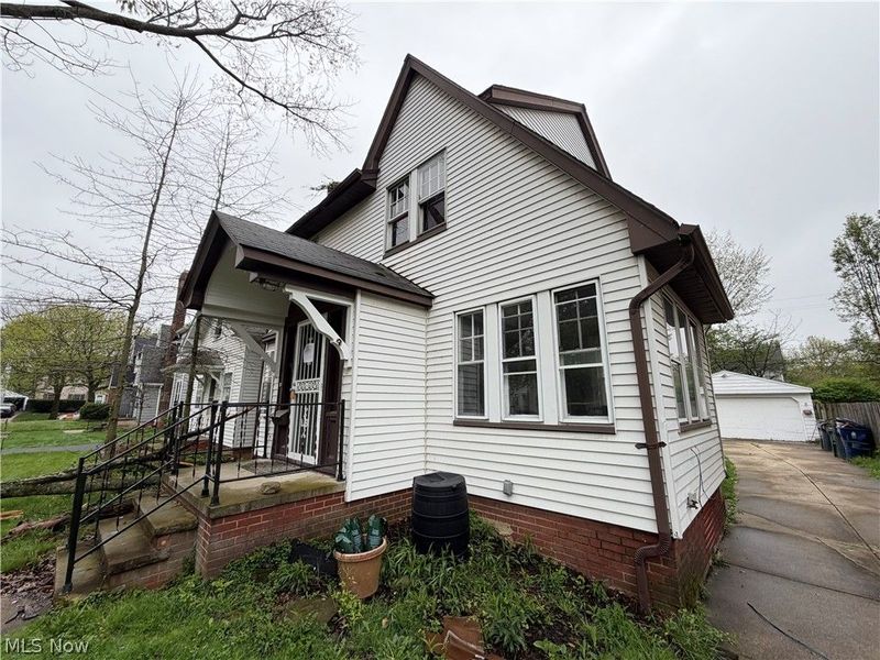 4014 Rosemond Road, Cleveland Heights, OH 44121 Photo 3