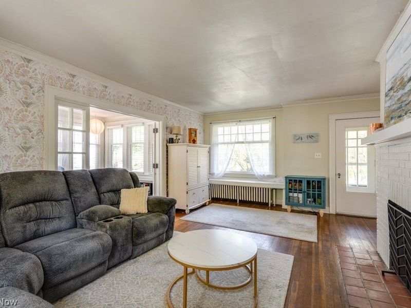 3376 Clarendon Road, Cleveland Heights, OH 44118 Photo 8