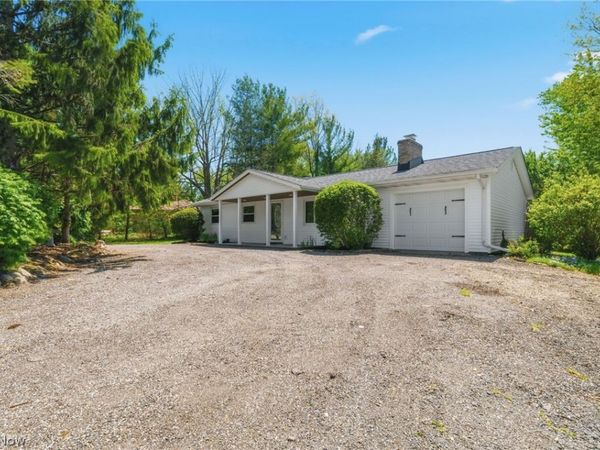 9883 Meldon Drive , Streetsboro, OH 44241