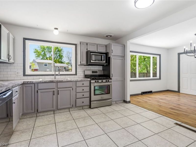 9883 Meldon Drive , Streetsboro, OH 44241 Photo 14