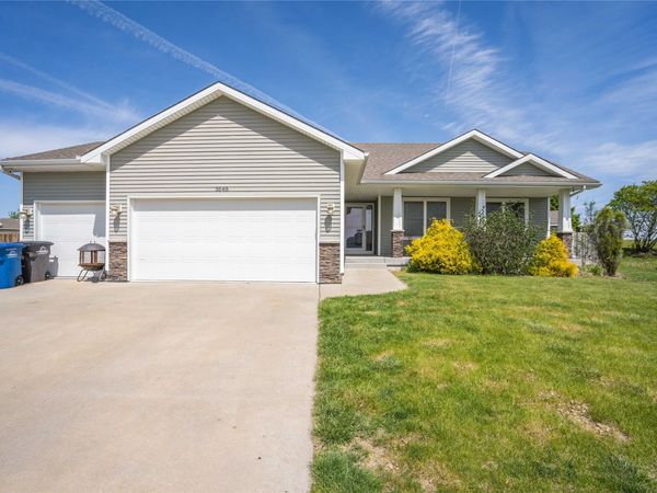 3548 E Highview Drive, Des Moines, IA 50320