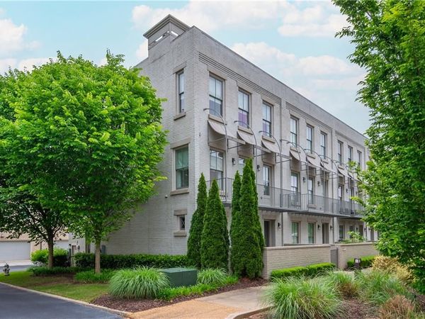 351 S Esplanade , Alpharetta, GA 30009