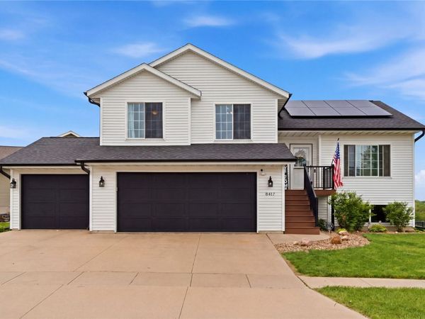 8417 Brighton Court , Cedar Rapids, IA 52404