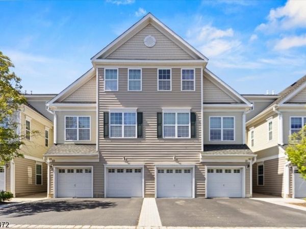 23 Patriots Path, South Bound Brook, NJ 08880