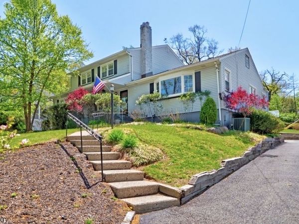 96 Lessing Rd, West Orange, NJ 07052