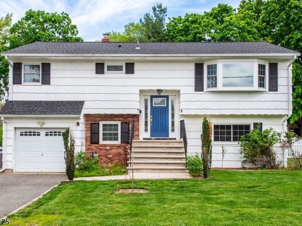 14 Villa Rd, Little Falls, NJ 07424