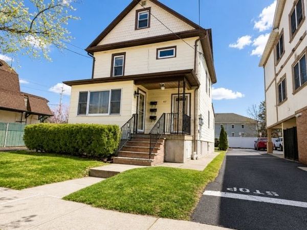 107 Madison Ave, Dunellen, NJ 08812