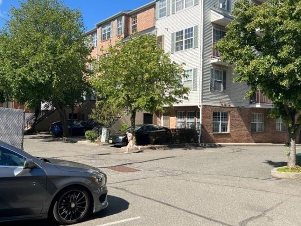 80 Union St, Unit A15, Newark, NJ 07105