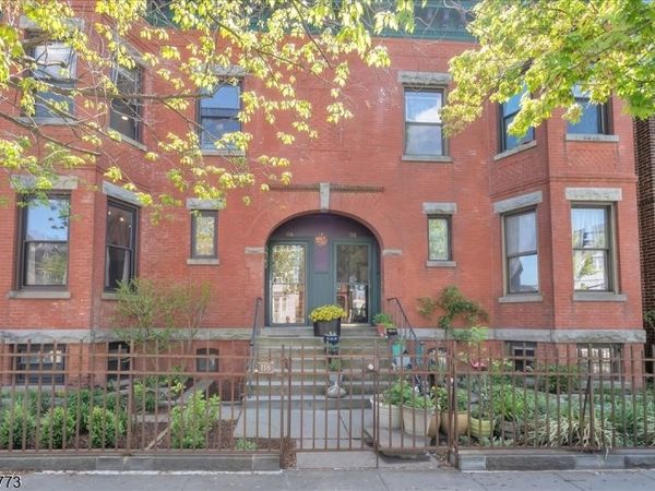 116 Park Ave, Newark, NJ 07104