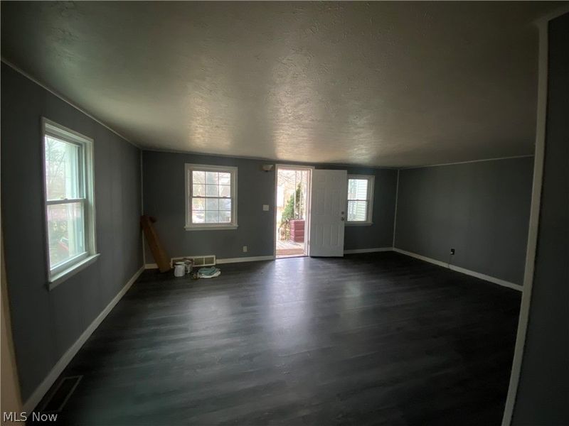 7131 Park Avenue, Cleveland, OH 44105 Photo 11