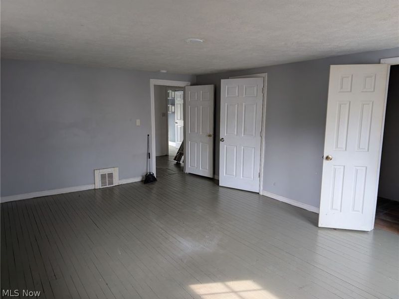 7131 Park Avenue, Cleveland, OH 44105 Photo 15
