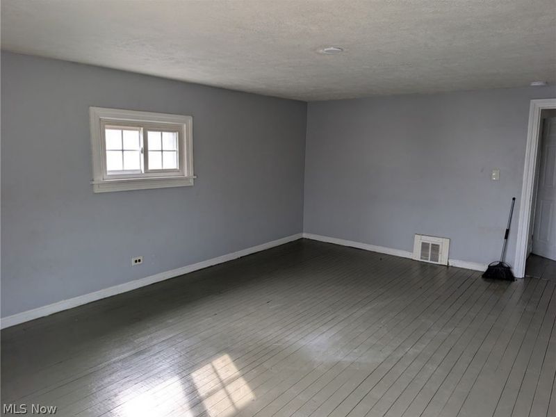 7131 Park Avenue, Cleveland, OH 44105 Photo 16