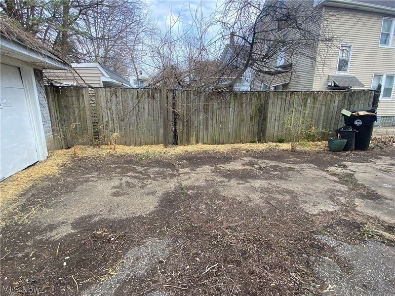 7131 Park Avenue, Cleveland, OH 44105 Photo 28