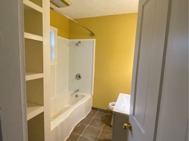7131 Park Avenue, Cleveland, OH 44105 Photo 8