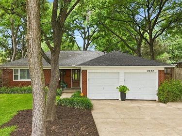 2353 Greenland Drive, Dallas, TX 75228