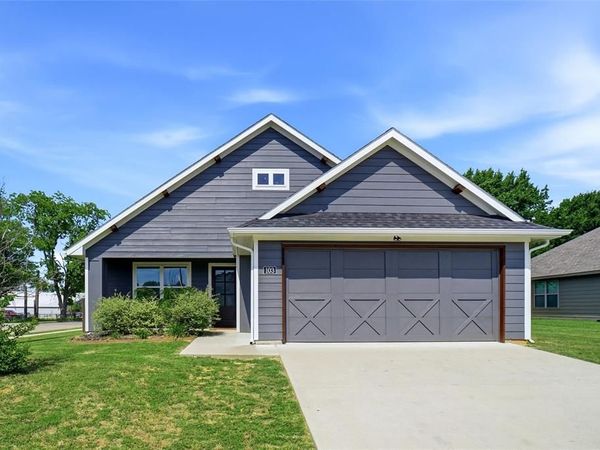 103 Clover Circle, Weatherford, TX 76086