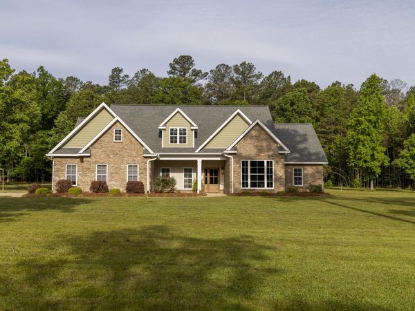 161 Five Oaks, Starkville, MS 39759