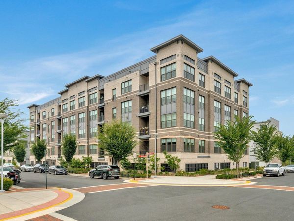 2320 FIELD POINT ROAD, Unit 4-102, HERNDON, VA 20171