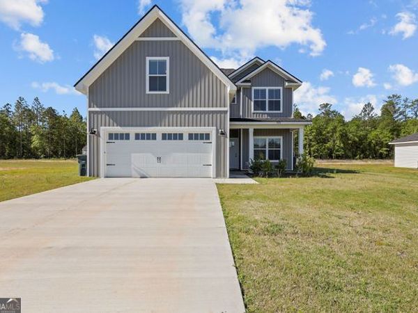 105 Mangrove Court, Jesup, GA 31546