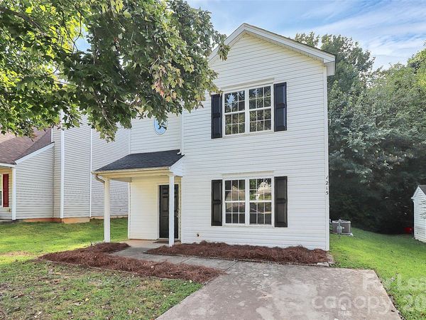 1215 Mcallister Drive , Charlotte, NC 28216