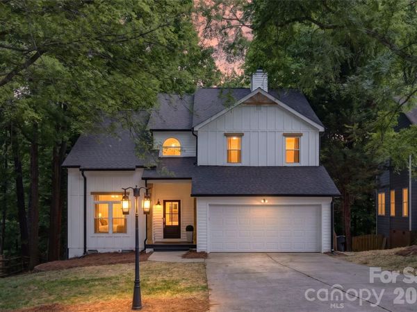 9223 Pebble Creek Way, Charlotte, NC 28269