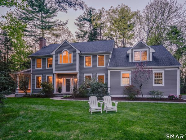7 Woodleigh, Simsbury, CT 06089