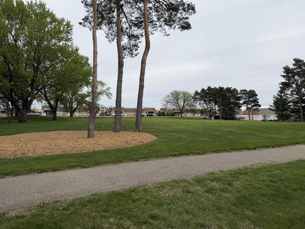 2556 Van Ommen Drive, Holland, MI 49424