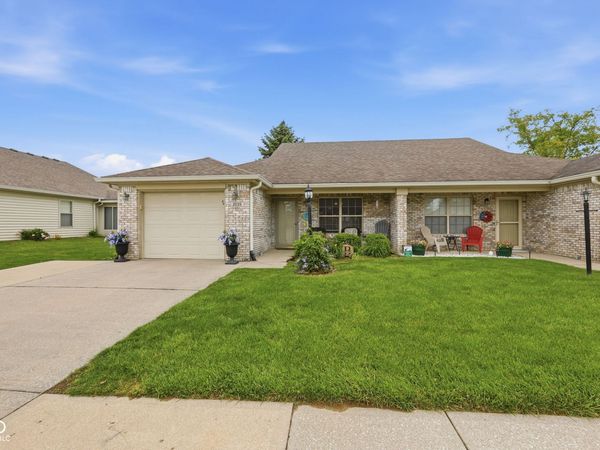 2039 Flamingo Way , Franklin, IN 46131