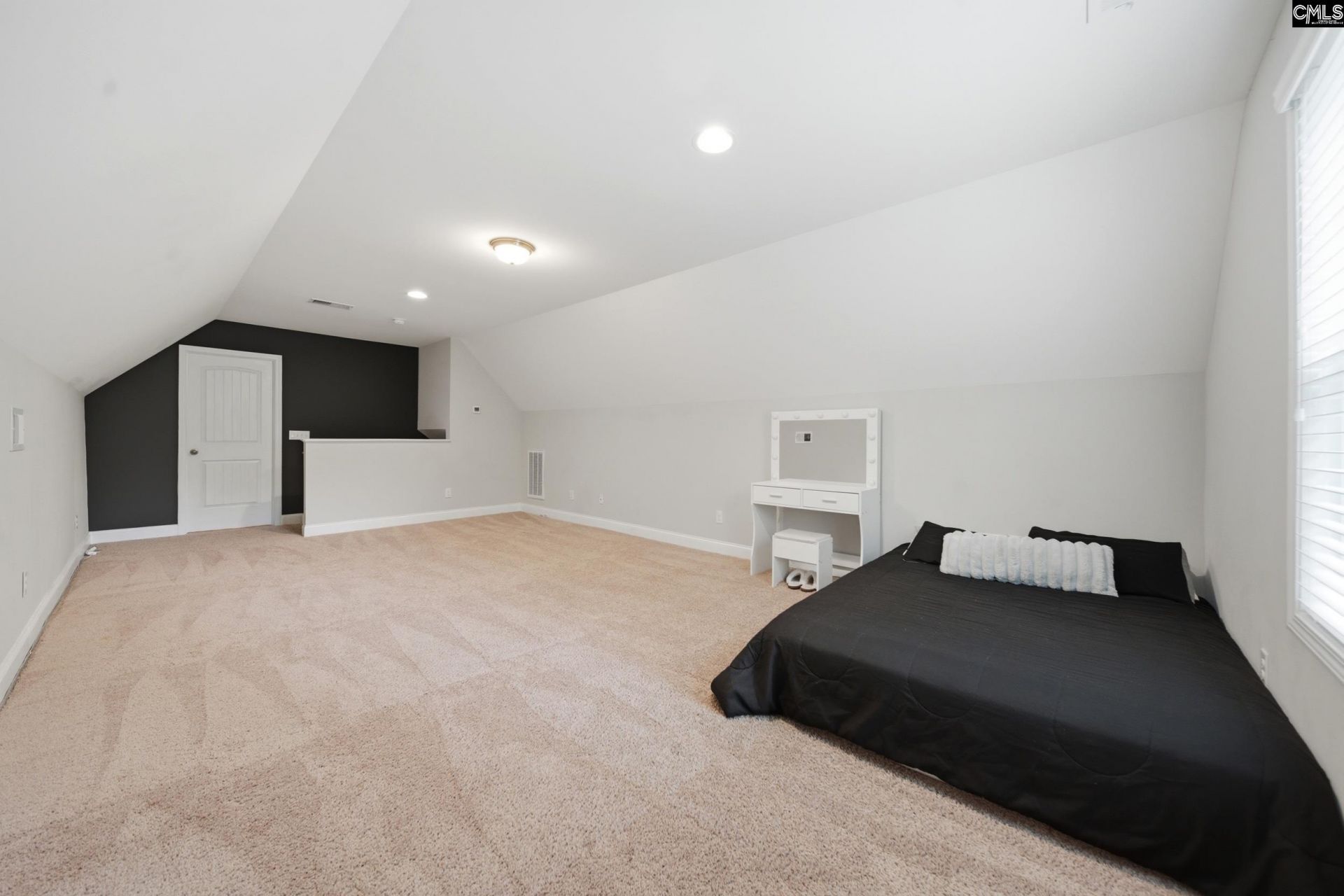 50 Sixty Oaks Lane  Photo 30