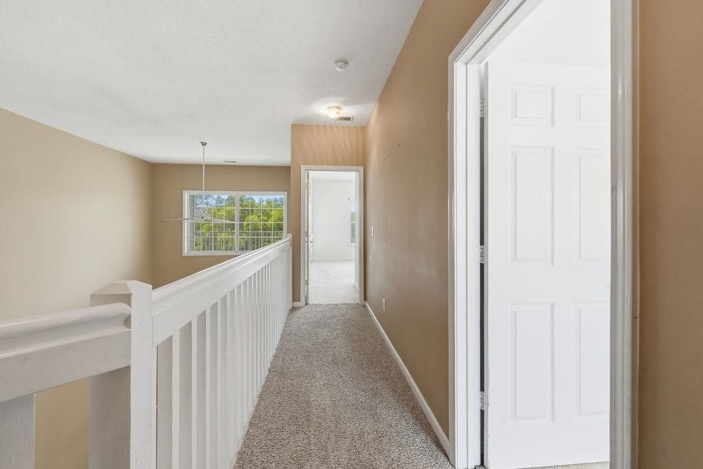 4424 Montrose Ln. Photo 17