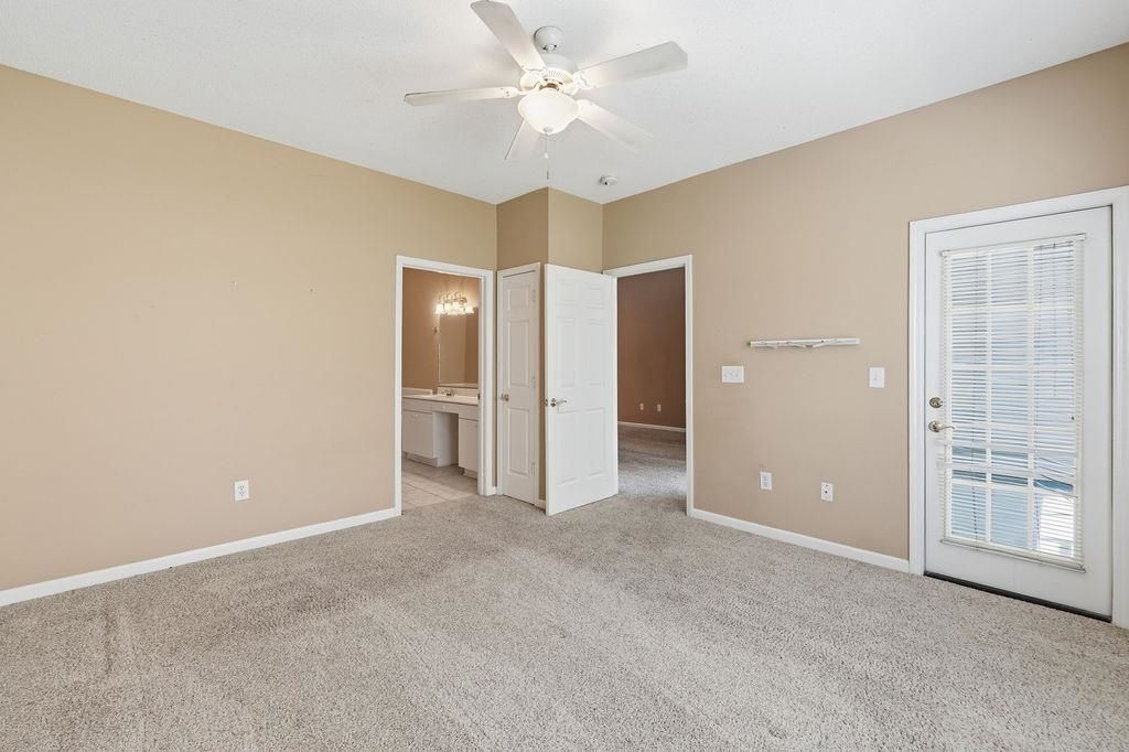 4424 Montrose Ln. Photo 21