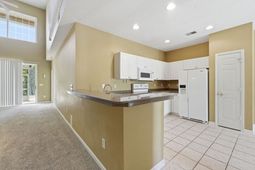 4424 Montrose Ln. photo 4