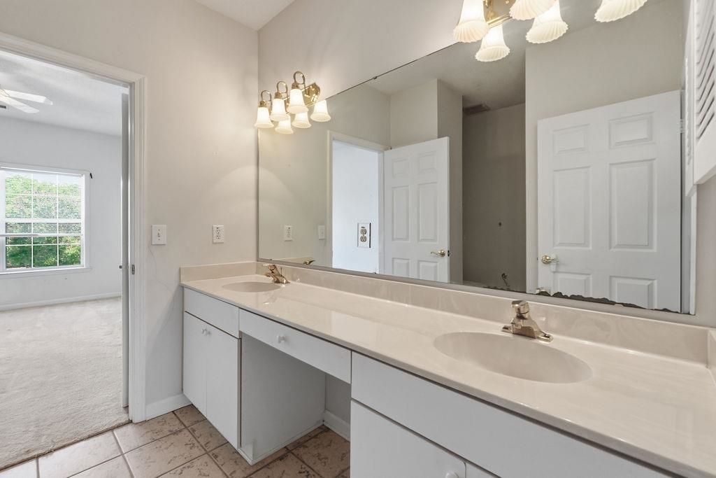 4424 Montrose Ln. Photo 33