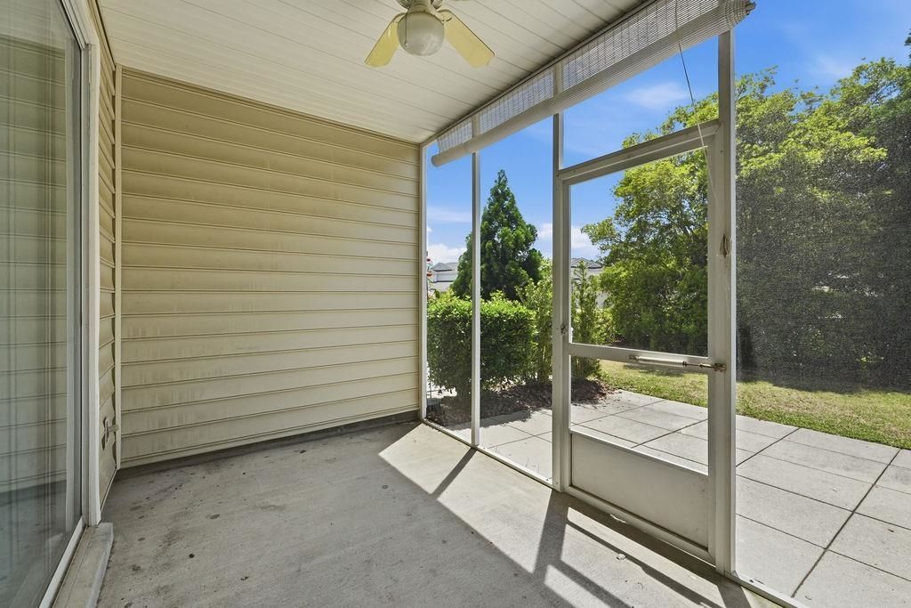 4424 Montrose Ln. Photo 39