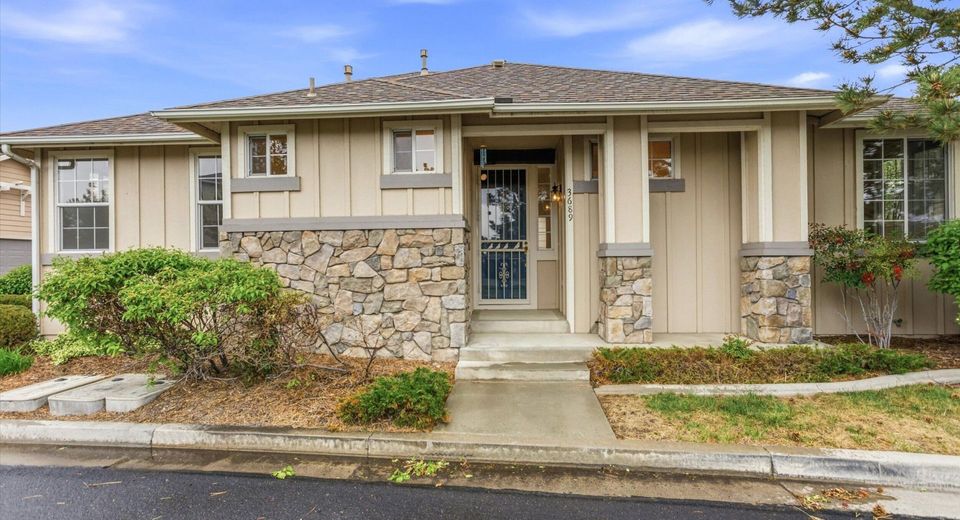 3689 Heron's Landing Drive, Reno, NV 89502 Photo