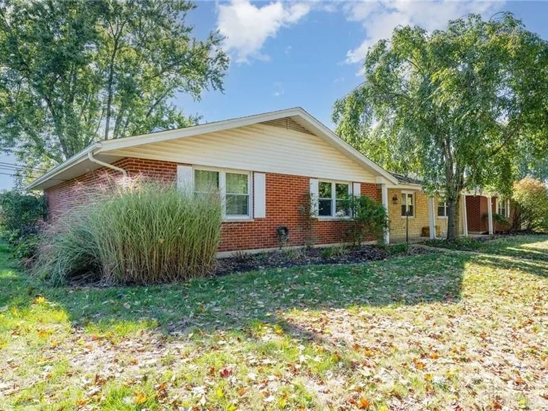 2360 E Rahn Road, Kettering, OH 45440 Photo 2