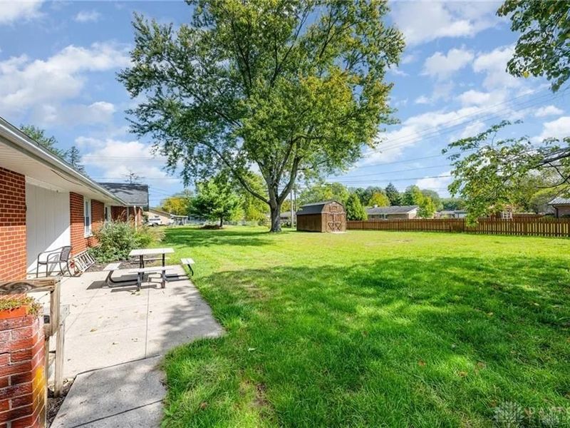 2360 E Rahn Road, Kettering, OH 45440 Photo 22