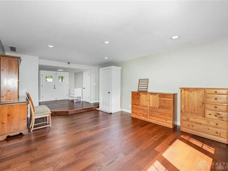 2360 E Rahn Road, Kettering, OH 45440 Photo 7
