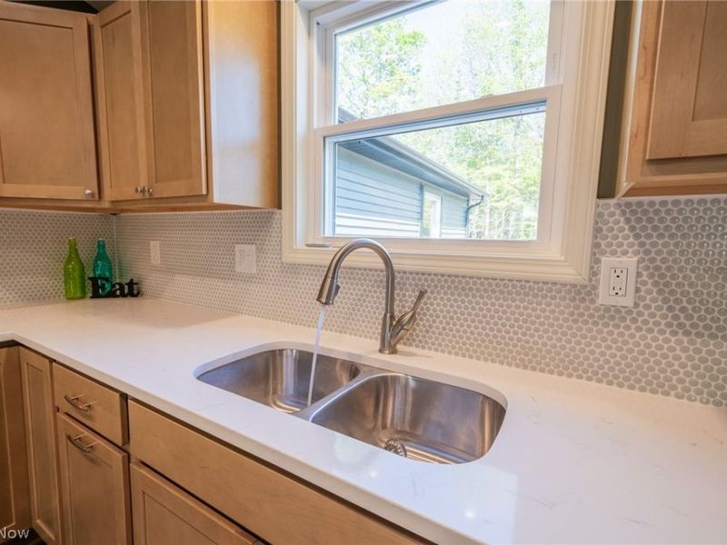 1200 Way Road, Rome, OH 44085 Photo 6