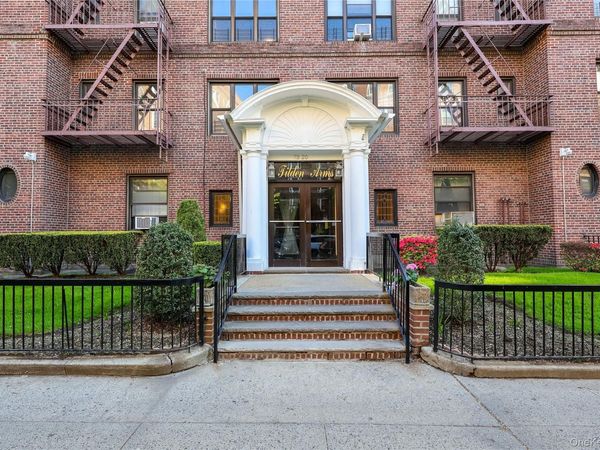 73-20 Austin Street , Unit 4J, Forest Hills, NY 11375