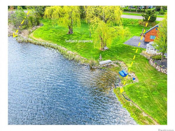 2400 S Baldwin Road, Orion Twp, MI 48360