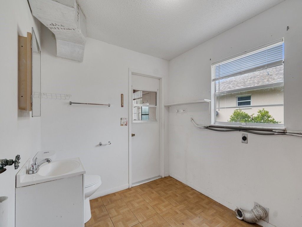 418 Maple Street, Sebastian, FL 32958 Photo