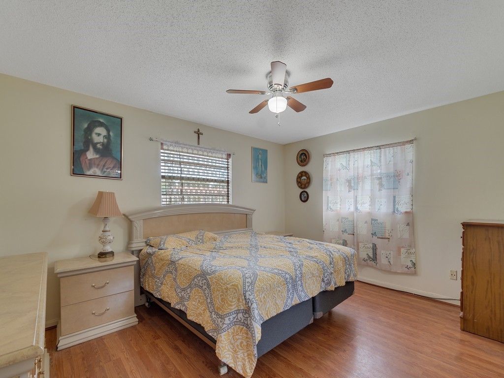 418 Maple Street, Sebastian, FL 32958 Photo