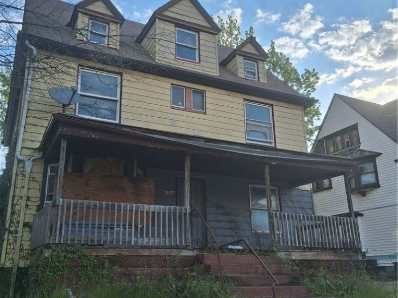 1815 Chapman Avenue, East Cleveland, OH 44112 Photo 1