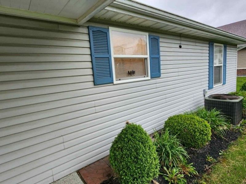 702 Fenview Drive, New Carlisle, OH 45344 Photo 6