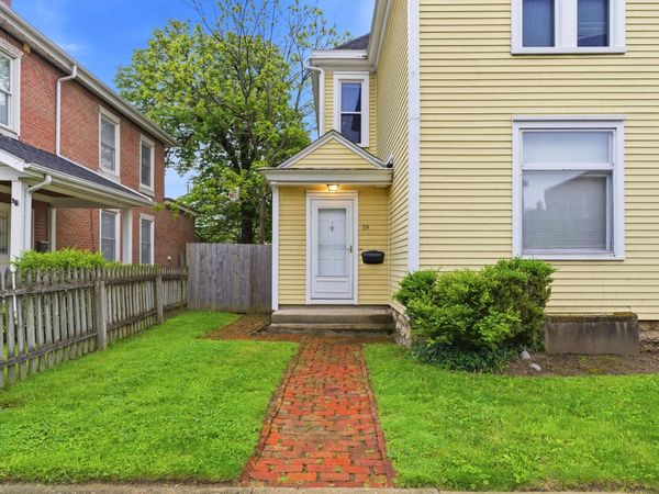19 E Mithoff Street , Columbus, OH 43206