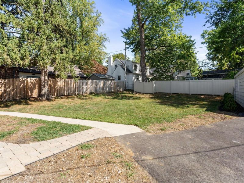 4466 Olentangy Boulevard, Columbus, OH 43214 Photo 35