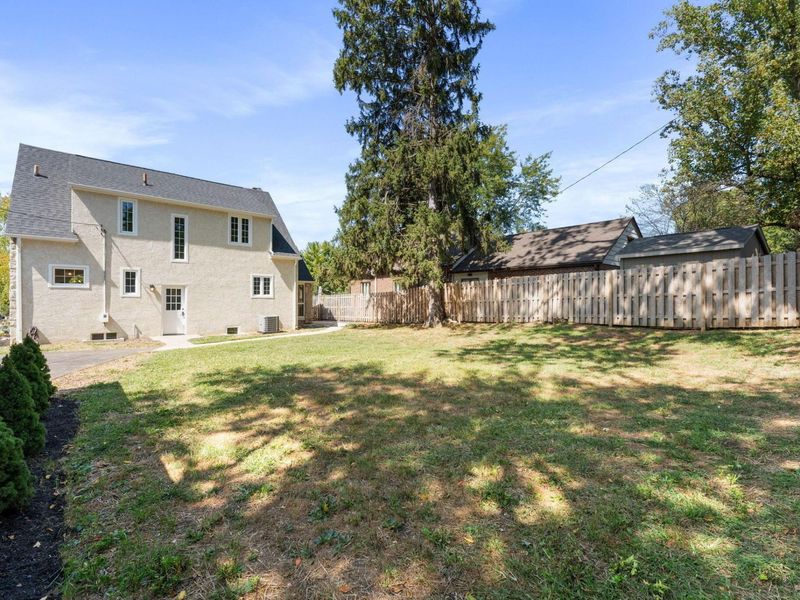 4466 Olentangy Boulevard, Columbus, OH 43214 Photo 36