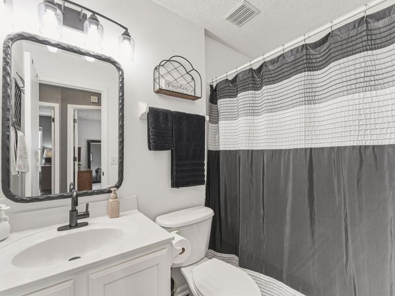 303 Moss Court, Marysville, OH 43040 Photo 10