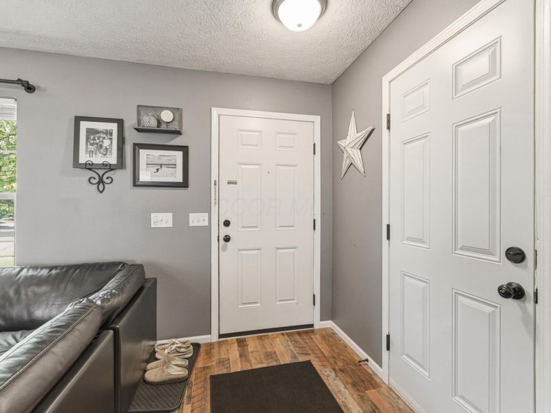 303 Moss Court, Marysville, OH 43040 Photo 5